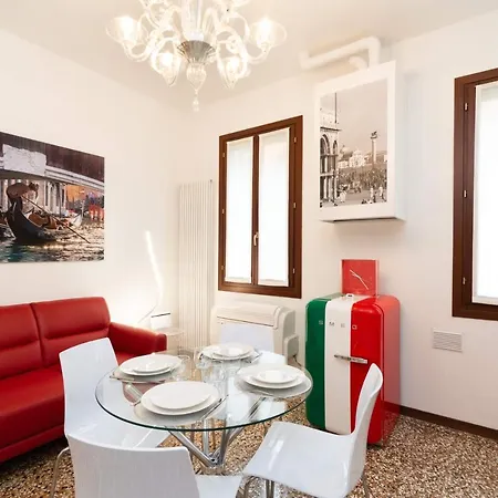 Castello 5067 Boutique Apartment Venice Exterior photo